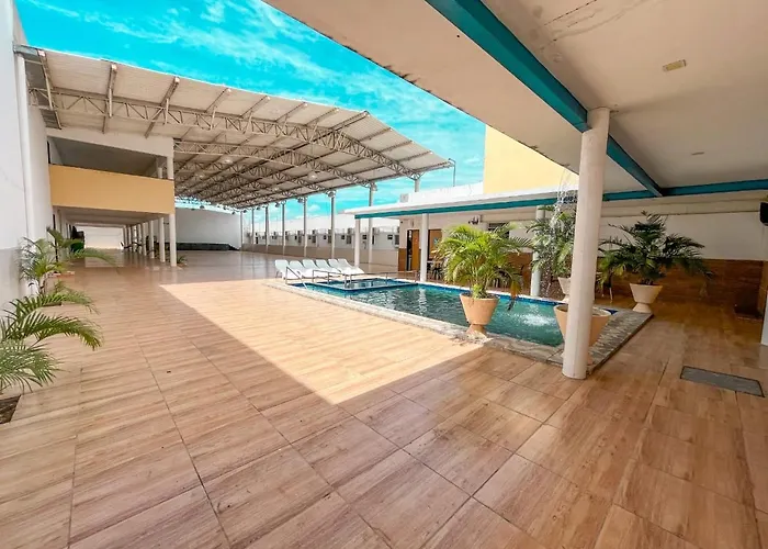 Hotel Cajuína Beach